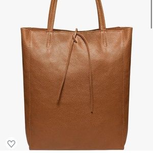 Takeasy leather tote